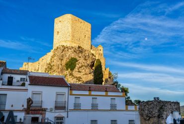 DIE BURG OLVERA TRITT DEM NATIONALEN NETZWERK DES HISTORISCHEN ERBES BEI